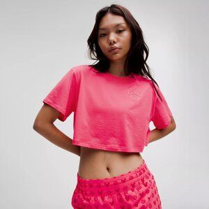 Disney x lululemon All Yours Cropped T-Shirt in Pink